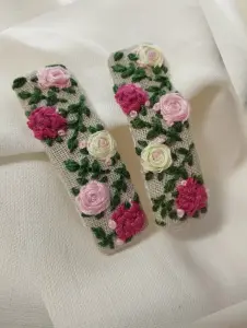 Аксессуары для волос с вышивкой, именная вышивка(заколки, резинки)