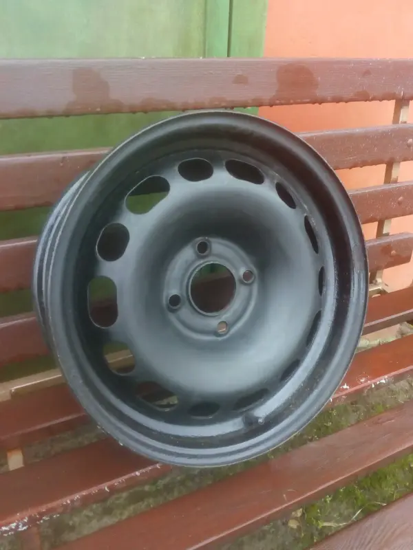 Продаются стальные диски для «Пежо» 308