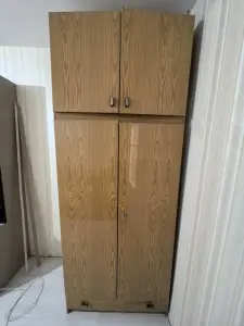 Мебель корпусная. Два шкафа и трельяж.