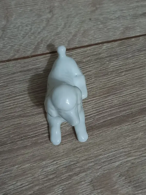 Фарфоровый пудель