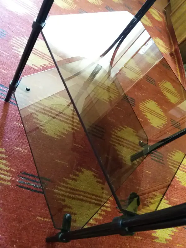 Стол журнальный