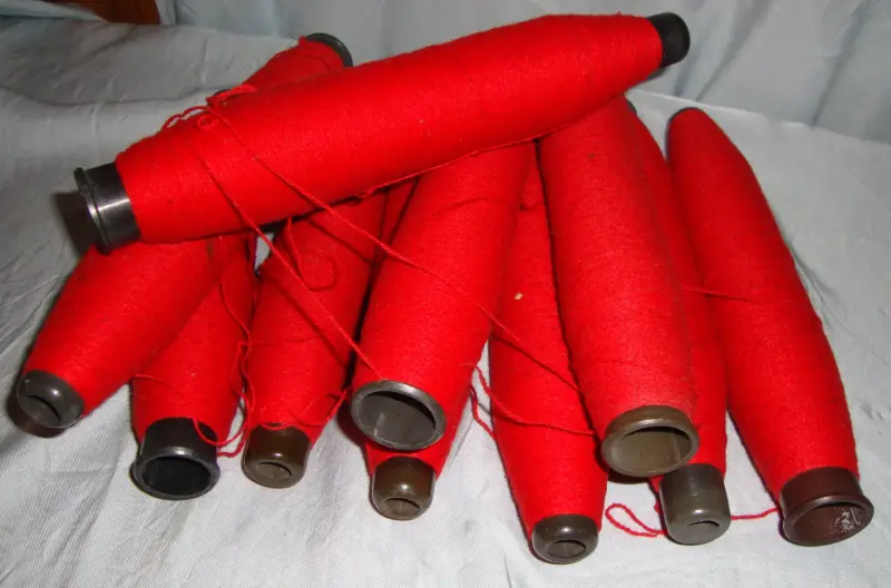 Тем кто вяжет вышивает шьет нитки