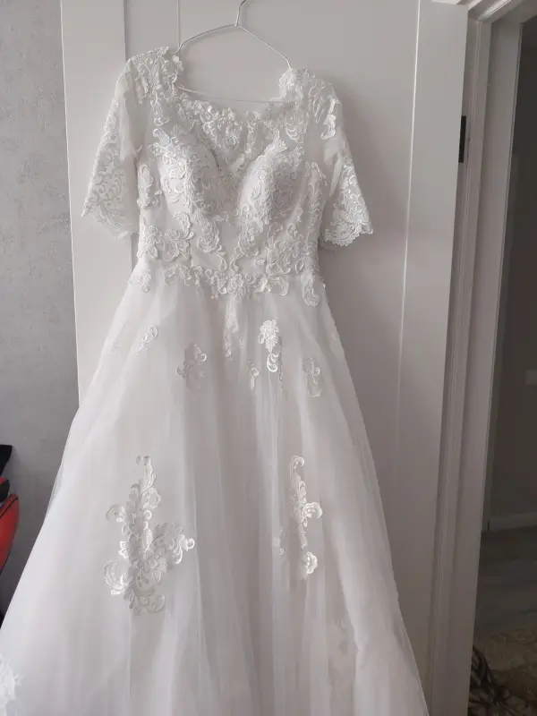 Свадебное платье