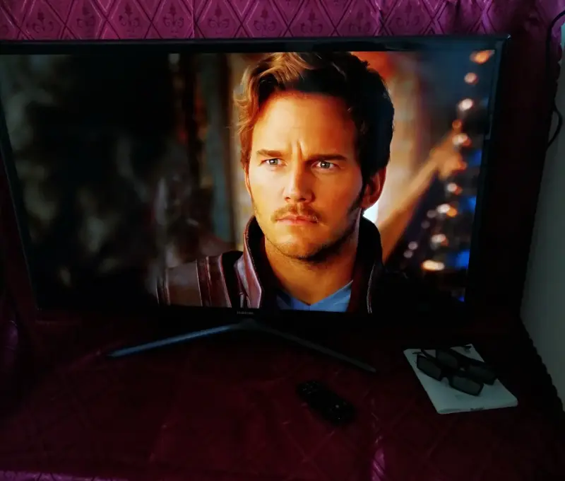 40" смарт-телевизор Samsung UE40F6330AK, с частотой экрана 200Гц