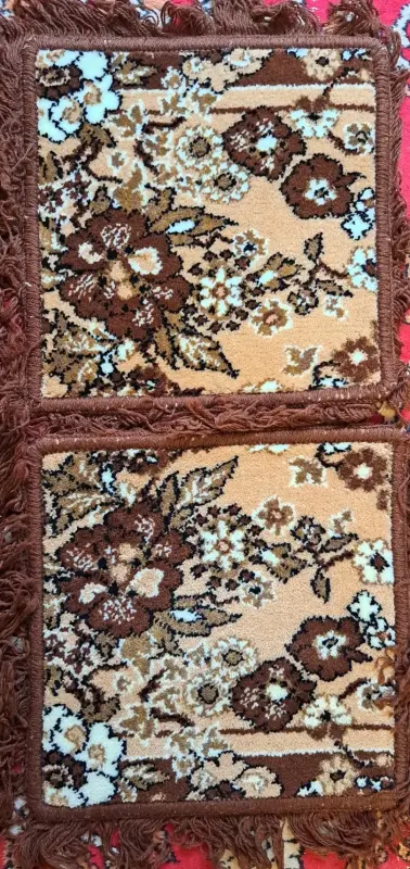 Комплект на стулья коричневый-4шт, новый, ковровый