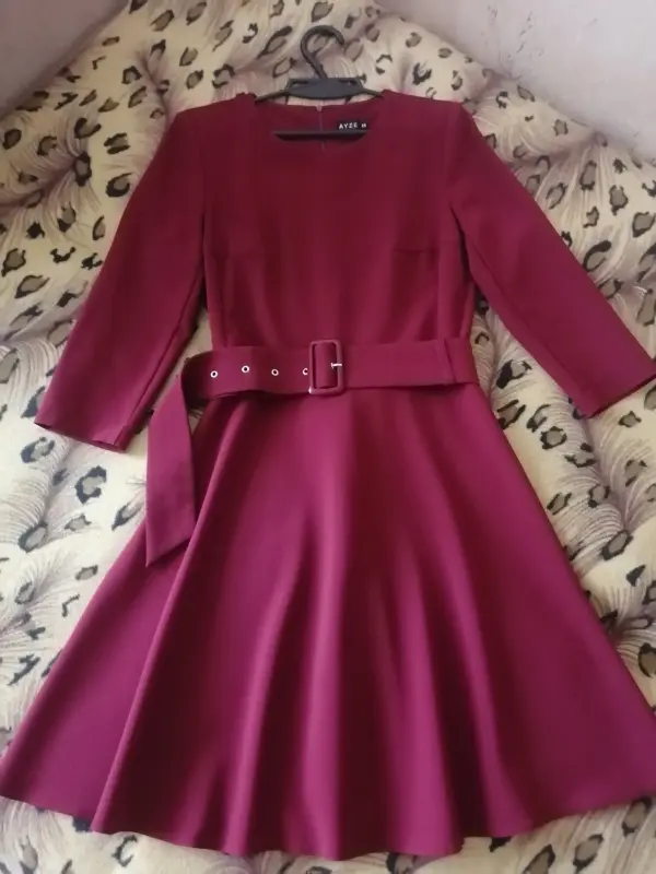 Платье женское, размер 46