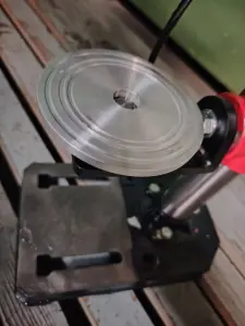 Закатать банку жестяную №3 машинка