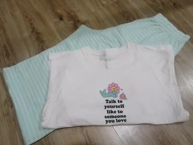 Пижама женская, размер 44S (новая)