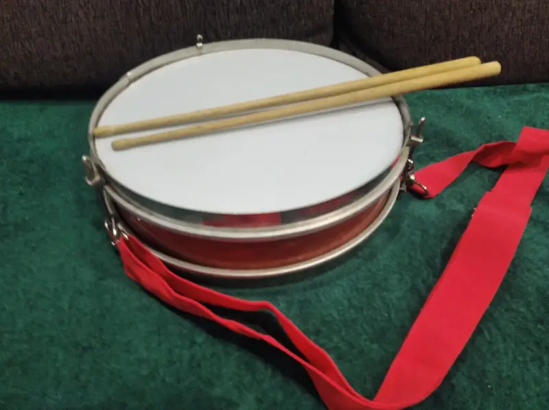 Барабан пионерской СССР