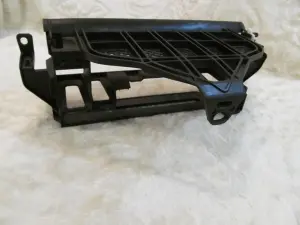 BMW e39 - штатная рамка для магнитолы и MID