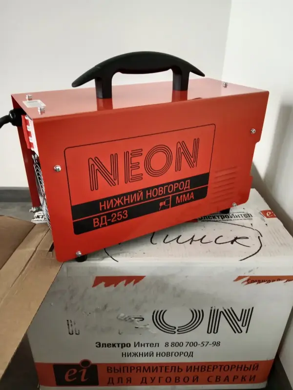 Выпрямитель инверторный для дуговой сварки NEON ВД-253