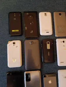 Телефоны и планшеты