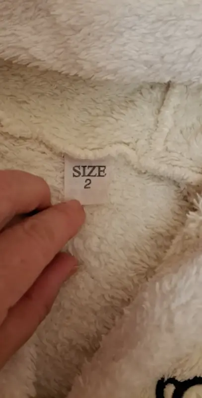 Халат белый махровый на 2г (р.86-92), б.у в хорошем состоянии, Турция