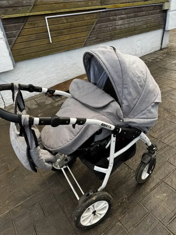 Детская коляска 2в1