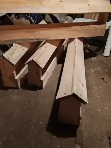 Кормушка для домашней птицы