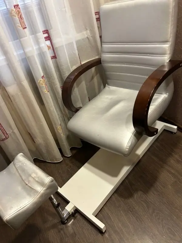 Кресло для педикюра/ подологическое