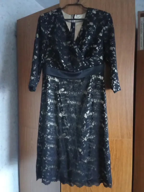 Платье кружевное на выход