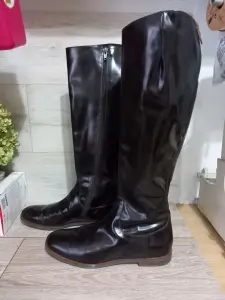 Сапоги женские