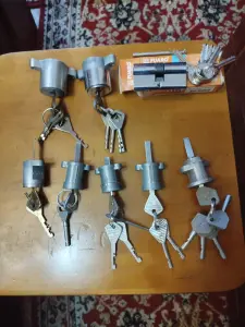 Продам сердцевины к замкам