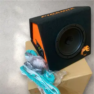 Активный сабвуфер DL Audio Piranha 8A