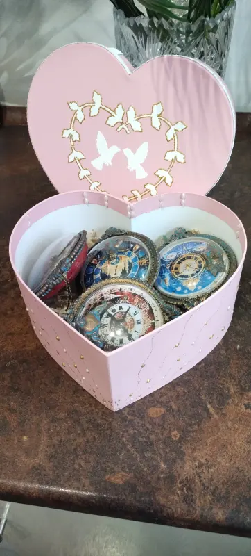 Новогодние игрушки