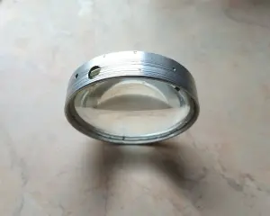 Линза увеличительная в оправе