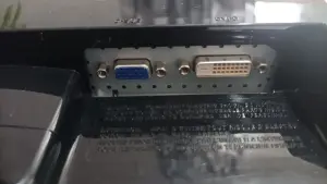 Монитор LG Flatron L197 WH