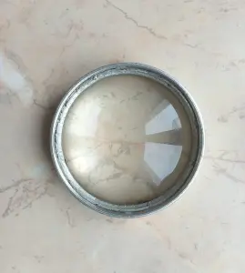 Линза увеличительная в оправе