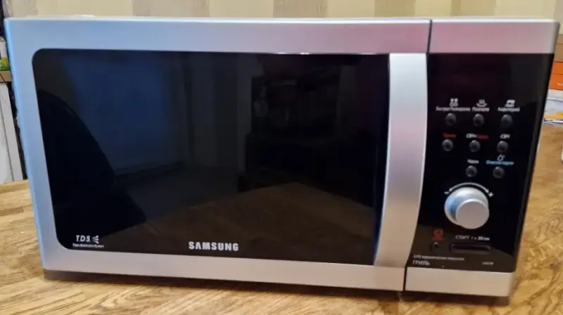 Микроволновая печь Samsung GE872R-S с грилем