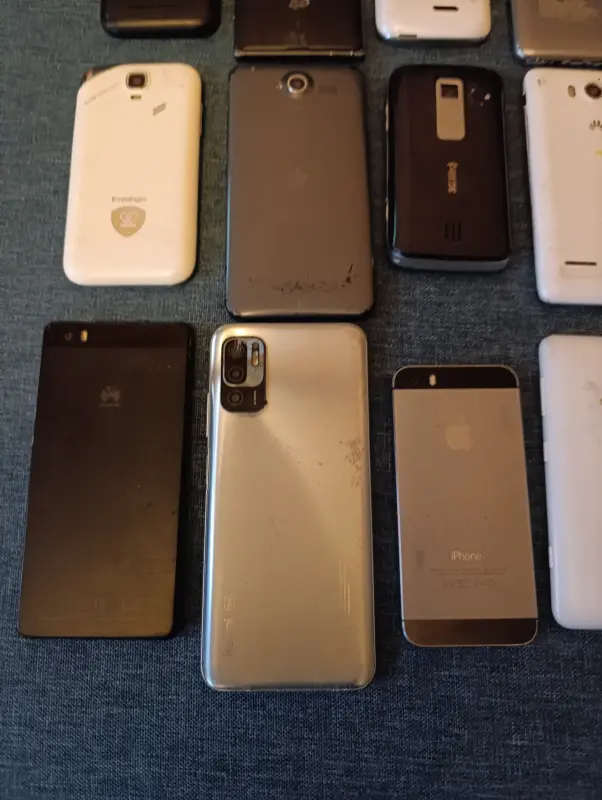 Телефоны и планшеты