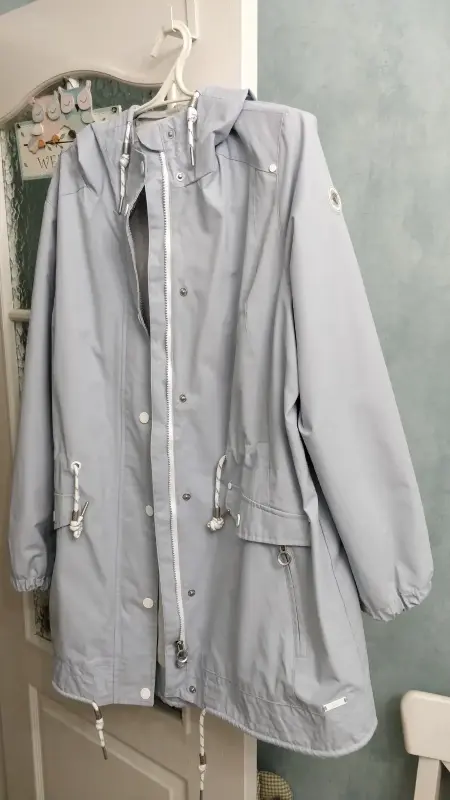 Женская верхняя одежда - Брендовая женская куртка C&A, - размер 54 - Вся Беларусь Брендовая женская куртка C&A, - размер 54 - Вся Беларусь - 229152 - Доска объявлений Kupika.by