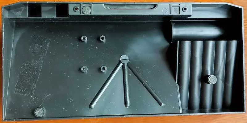 Настольный органайзер под канцелярию Uni