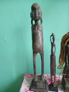 Статуэтки деревянные Африканские