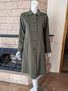 Пальто очень красивое