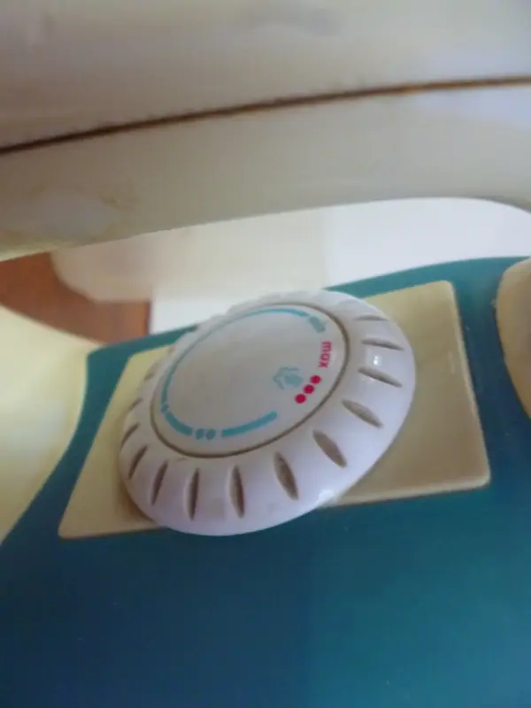 Утюг Ладомир (модель №20)