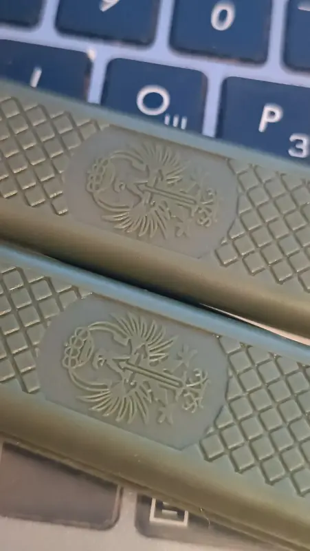 Нож складной солдатский Испания, герб. Продам!