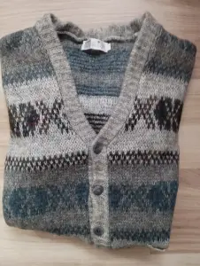 Кардиган р-р 48(М)