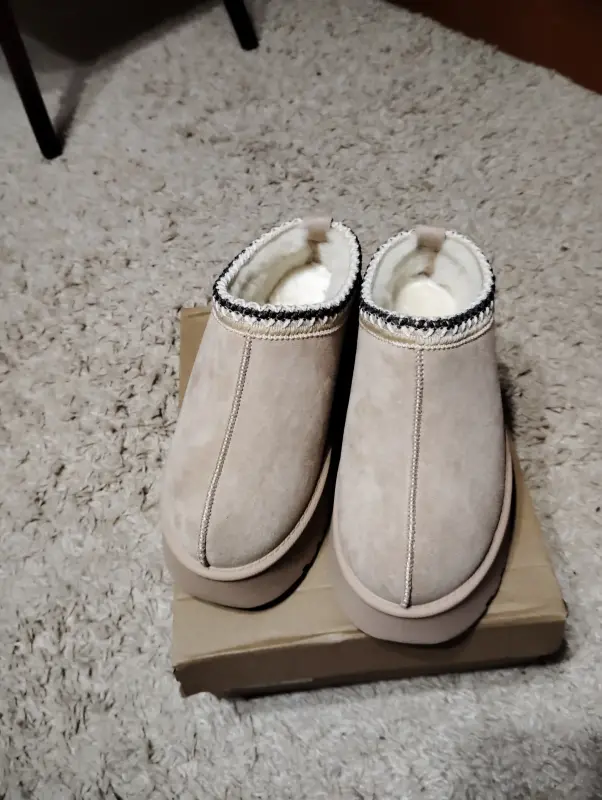 Угги женские короткие