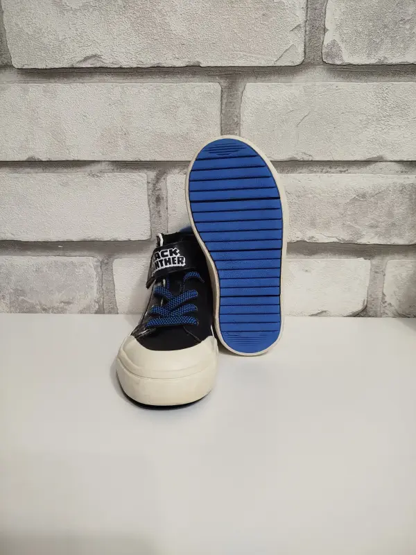 Кроссовки для мальчика