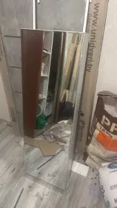 Шкаф-зеркало