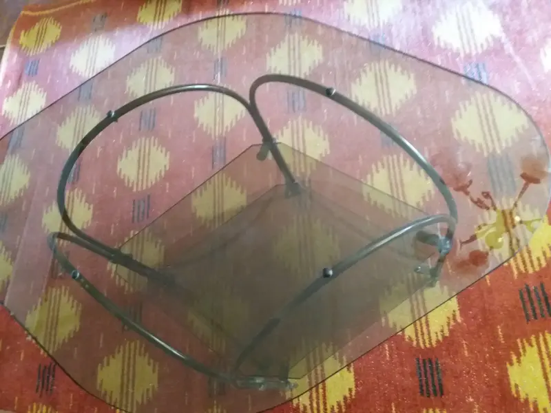 Стол журнальный