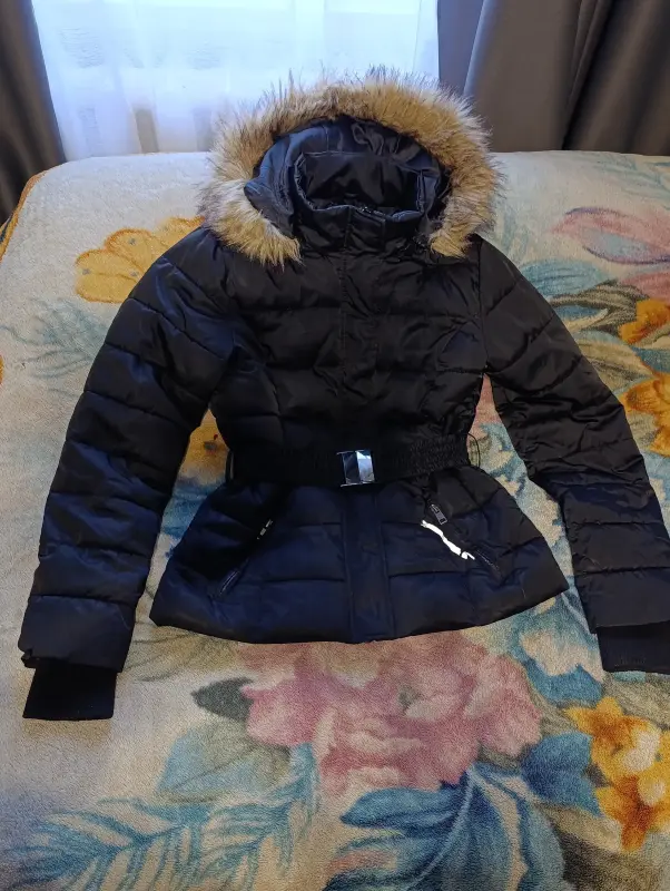 Куртка зимняя женская