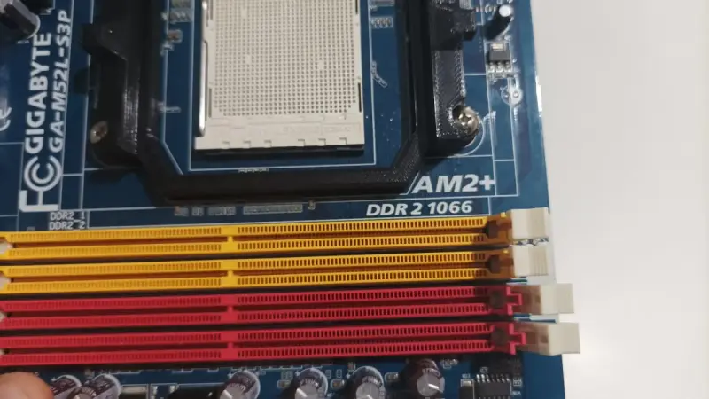 Материнская плата  Gigabyte GA-M52L-S3P (Socket AM2+) - Вся Беларусь - 231162 - Доска объявлений Kupika.by - Фото 4