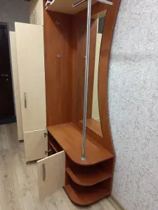 Шкаф в прихожую