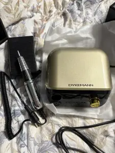 Аппарат для маникюра и педикюра