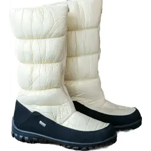 Сапожки зимние