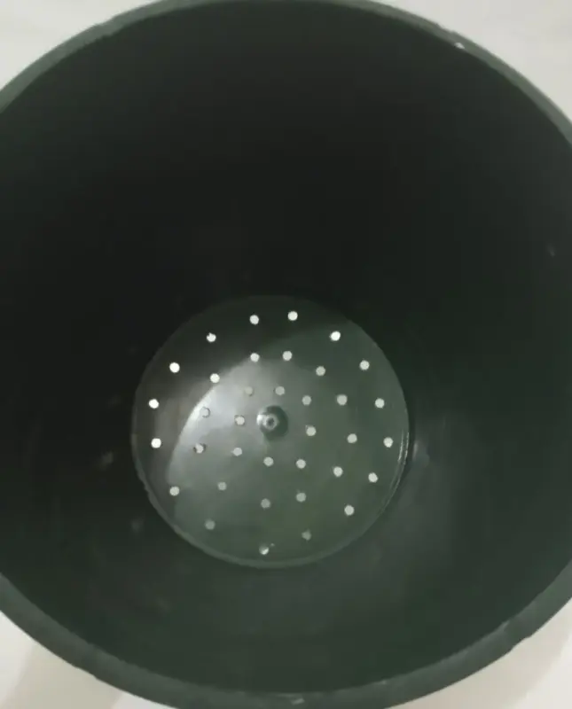 Вазон для цветов