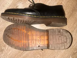 Продам Dr. Martens