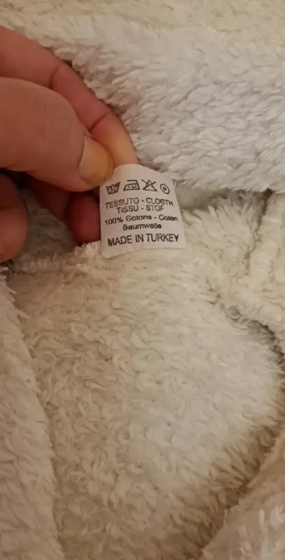 Халат белый махровый на 2г (р.86-92), б.у в хорошем состоянии, Турция