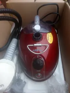 Отпариватель одежды ARESA